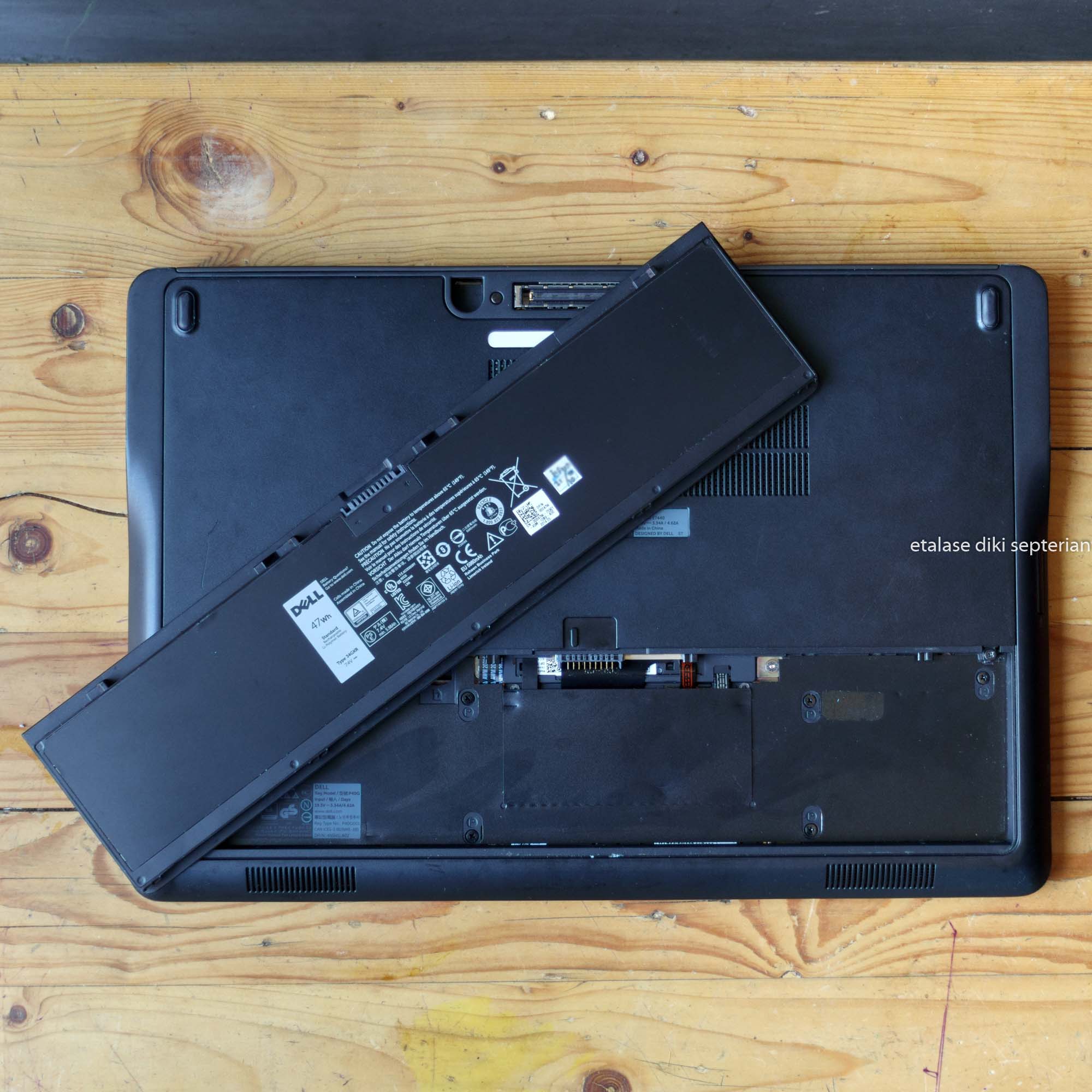 laptop yang ada slot sim card